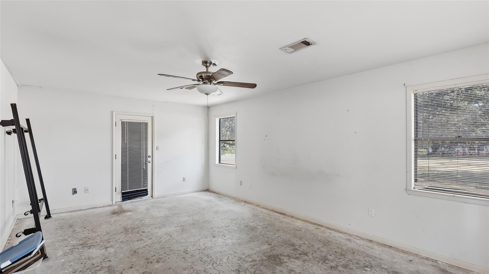 3447 Azalea Street