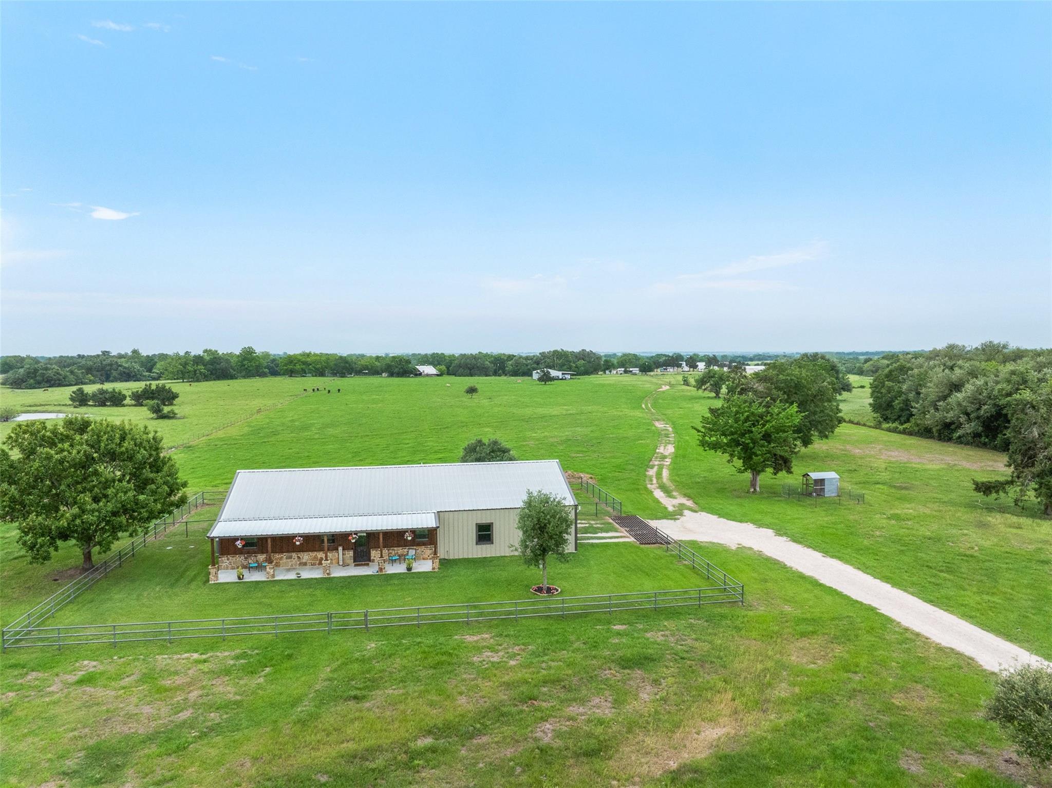 493 Hodde Road