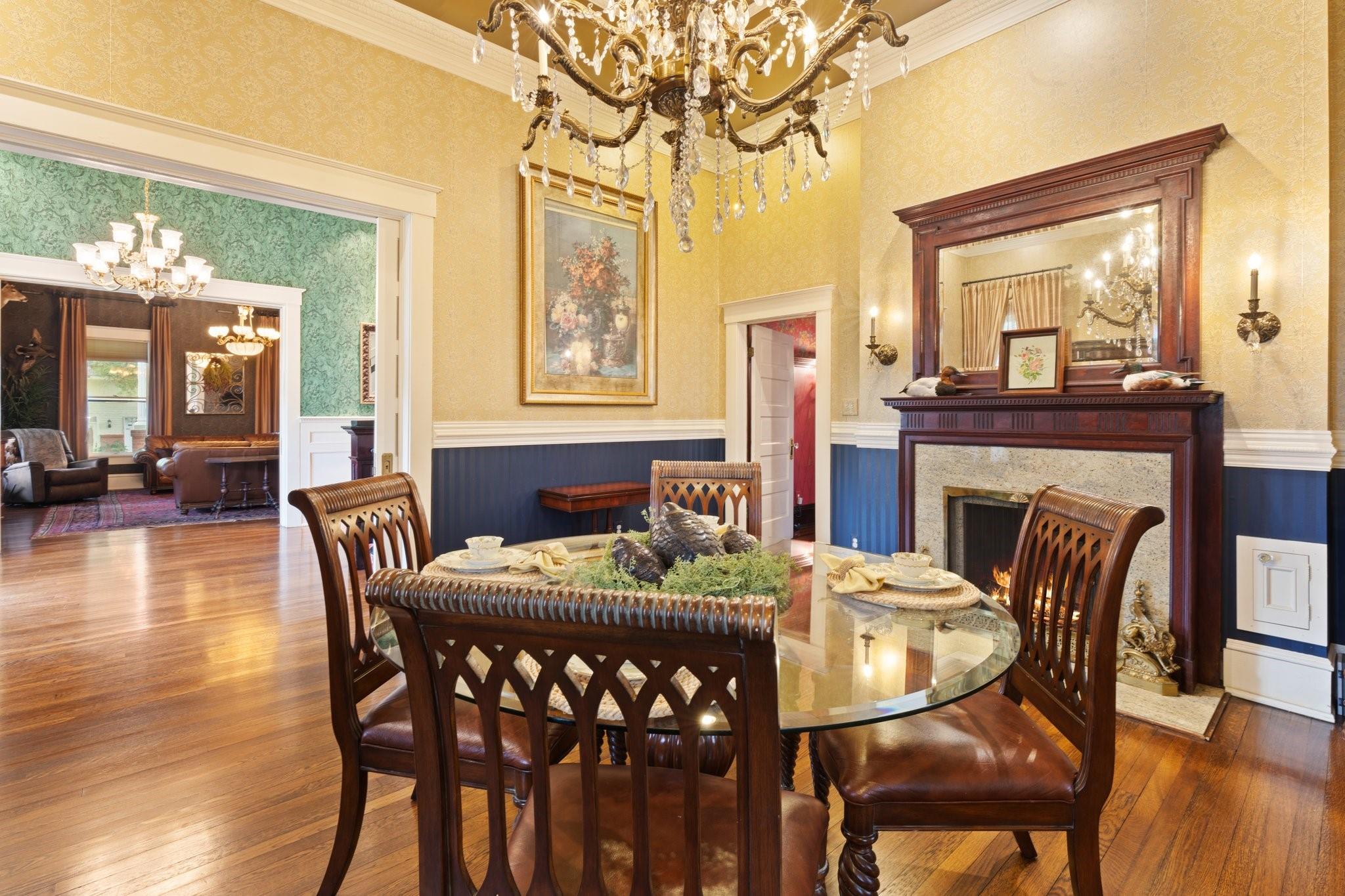 401 N Walnut Avenue Avenue