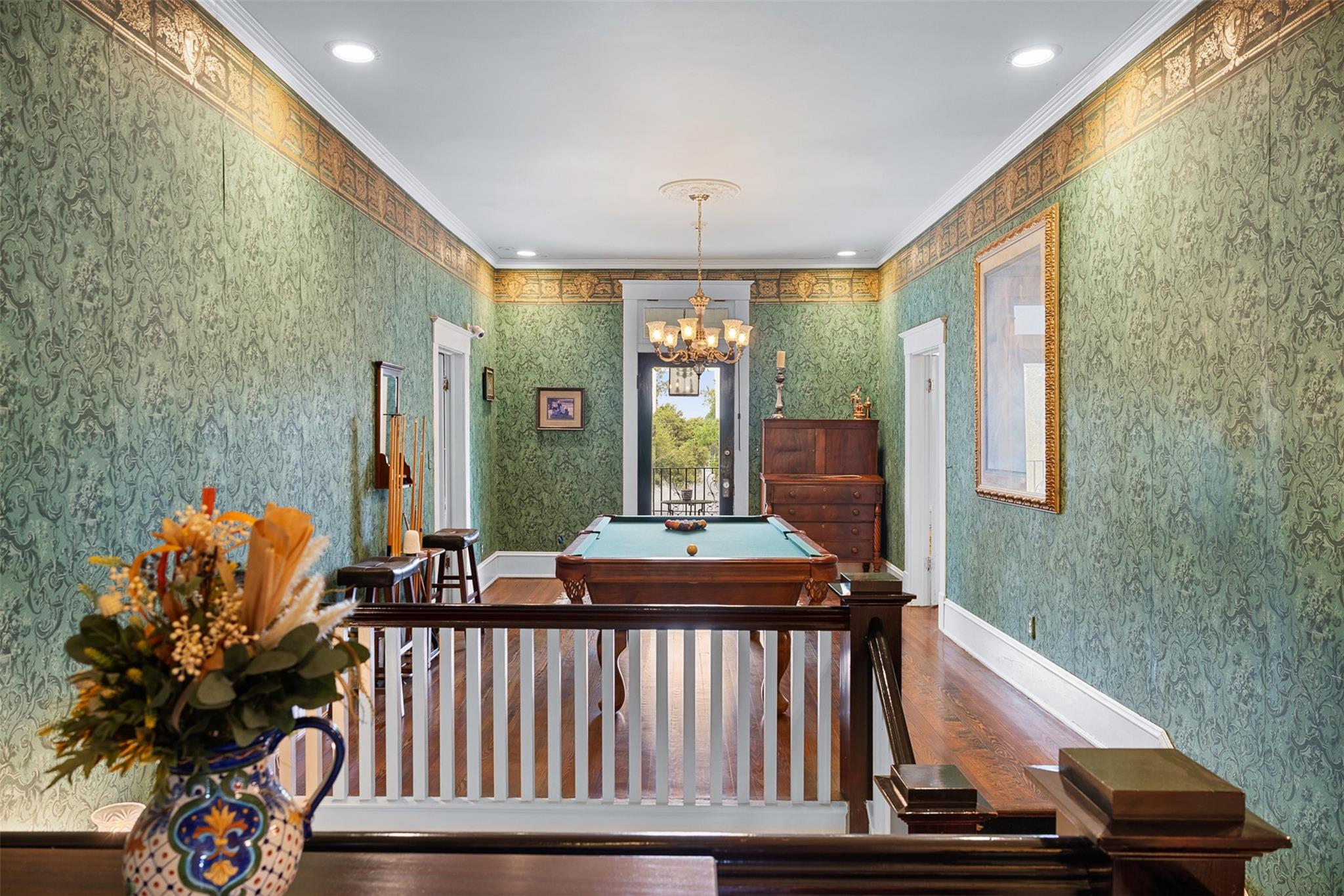 401 N Walnut Avenue Avenue