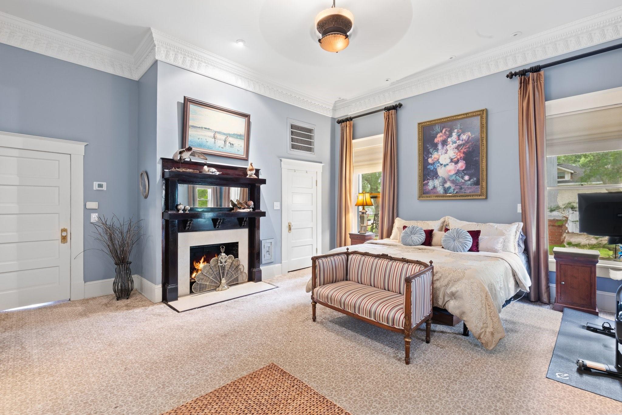 401 N Walnut Avenue Avenue