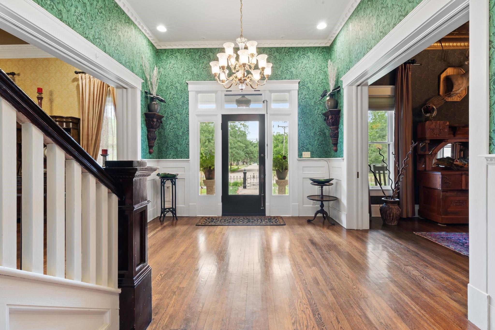 401 N Walnut Avenue Avenue