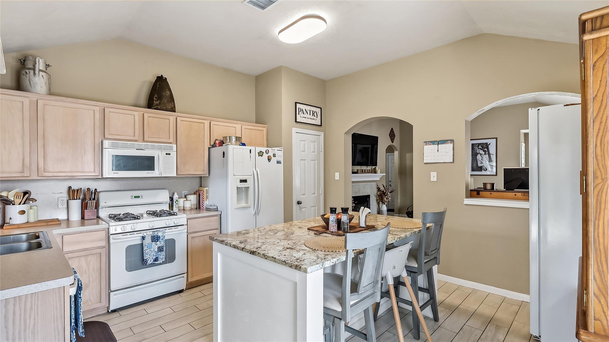 3924 Tranquil Path Drive