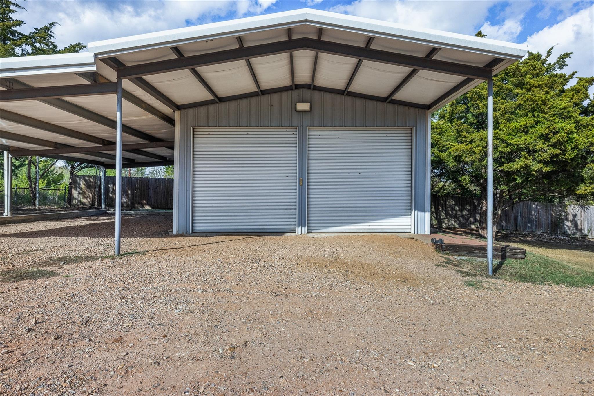 6885 Gibbs Creek Road