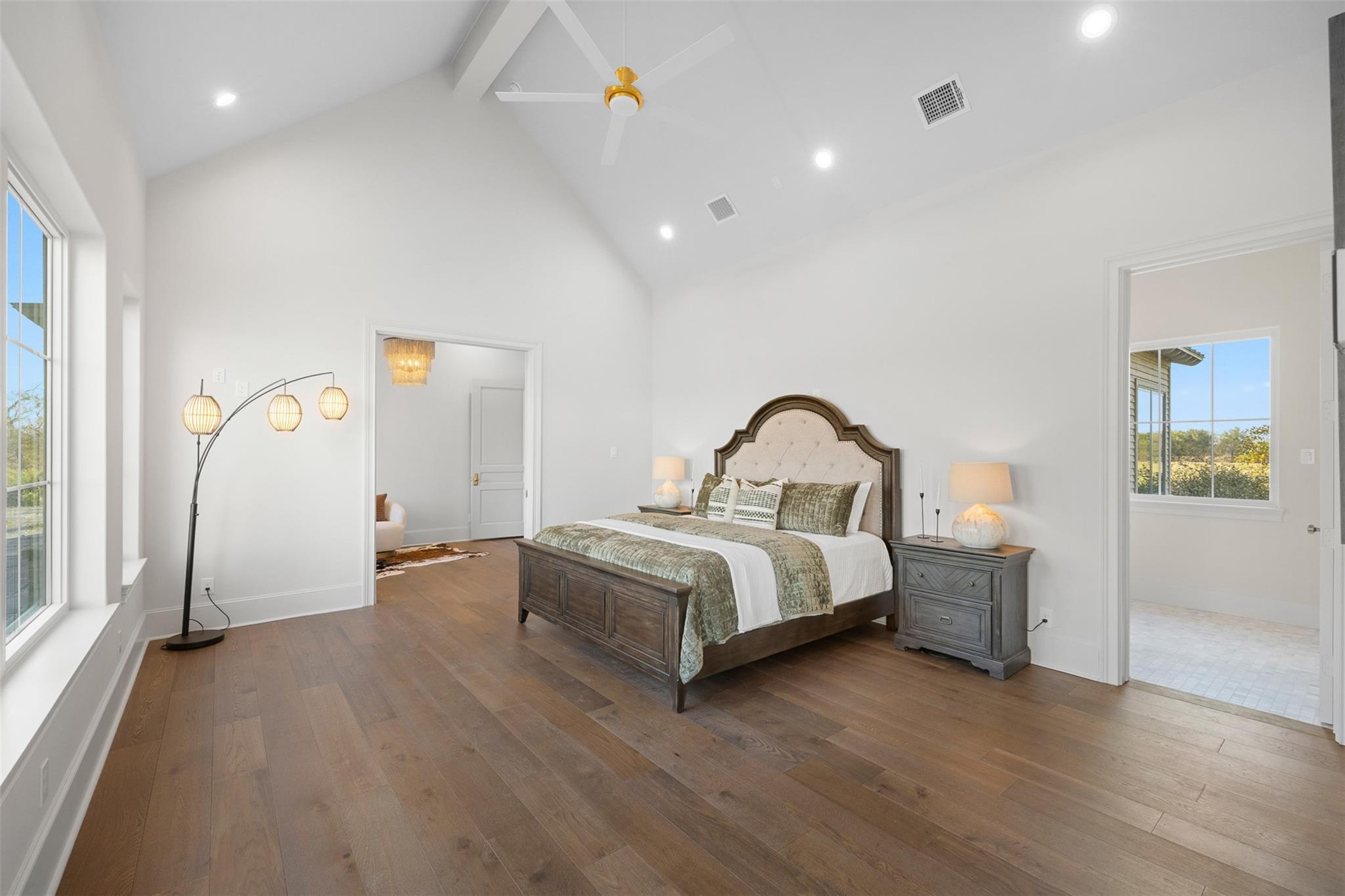 202 & 404 Blackberry Lane