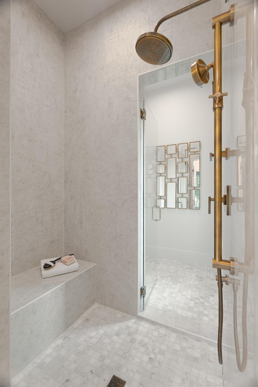 202 & 404 Blackberry Lane