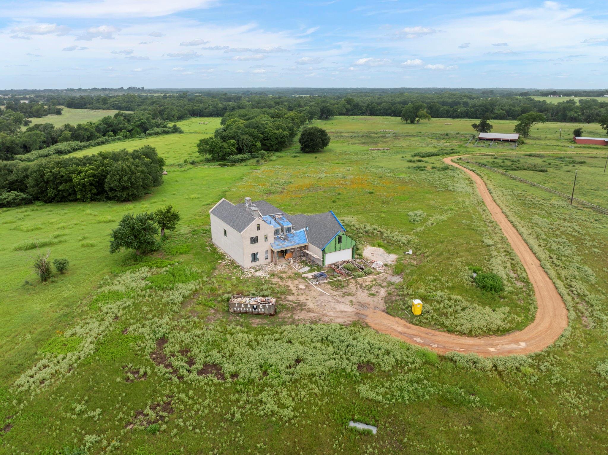 202 & 404 Blackberry Lane