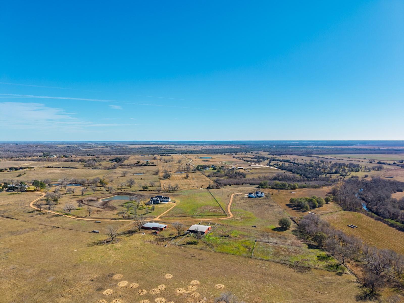 202 & 404 Blackberry Lane