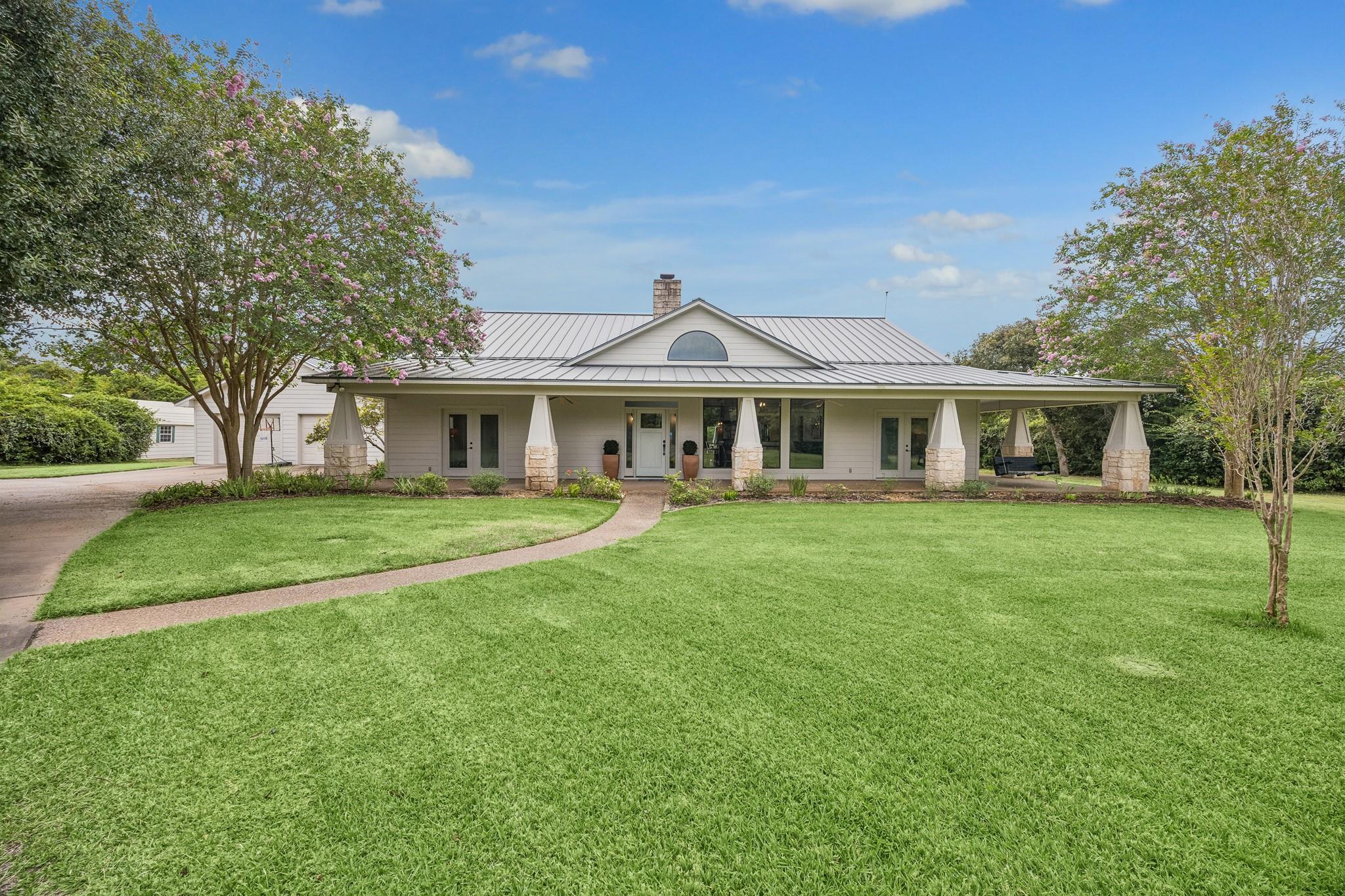 440 Piney Creek Road Road