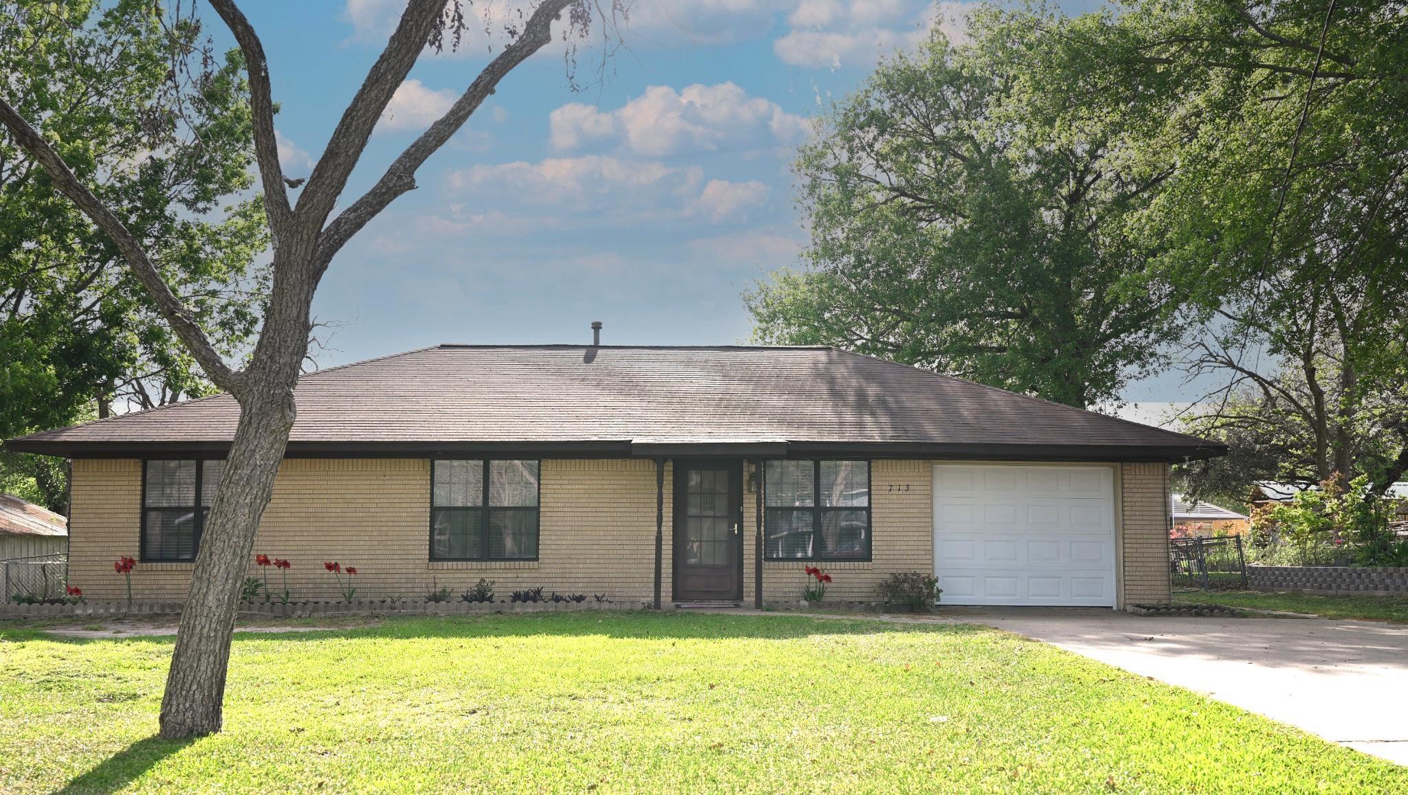 713 Burleson Street