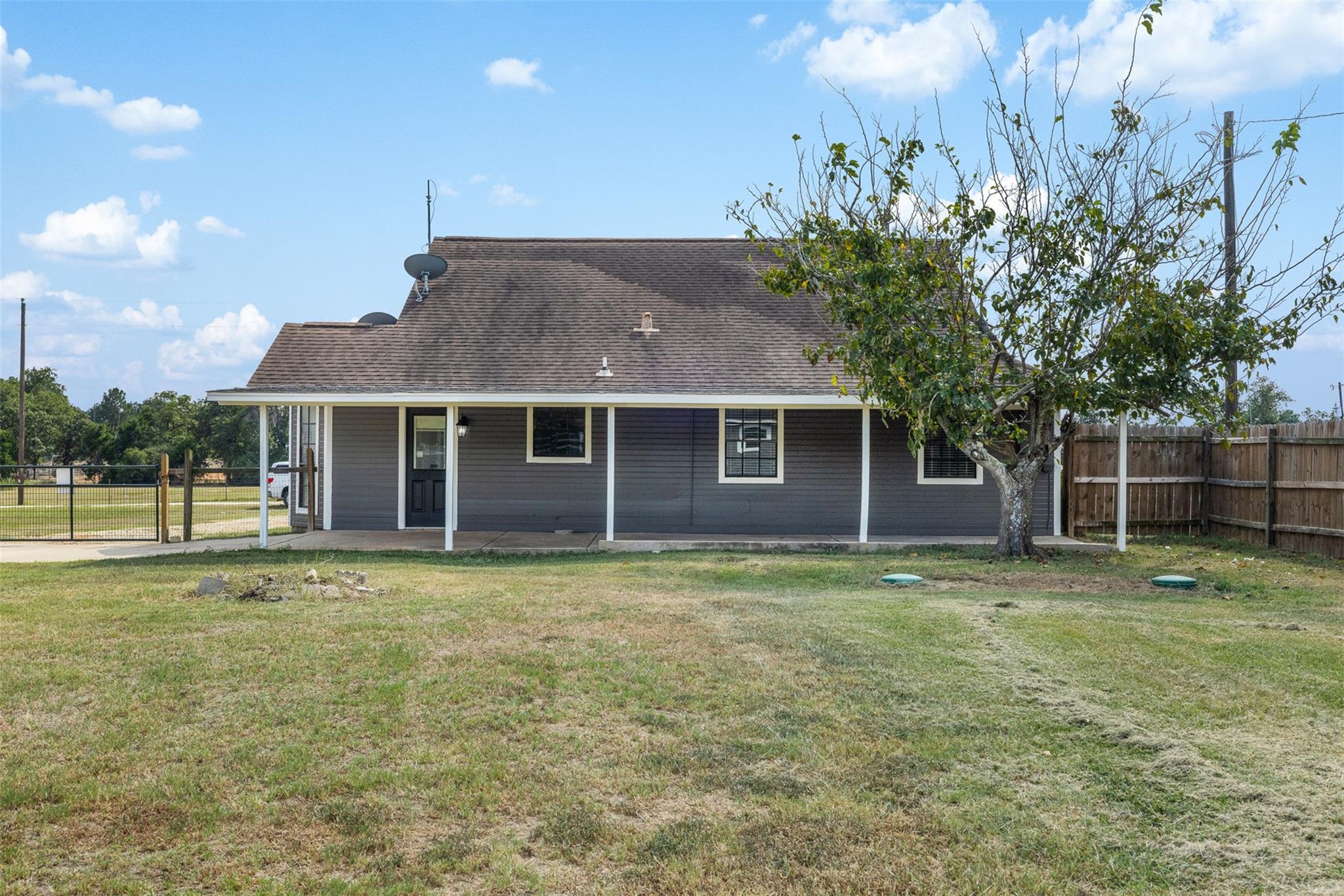 1081 Private Road 7023