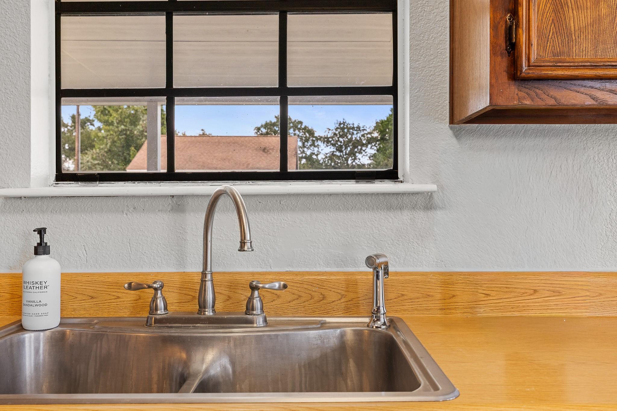 1081 Private Road 7023