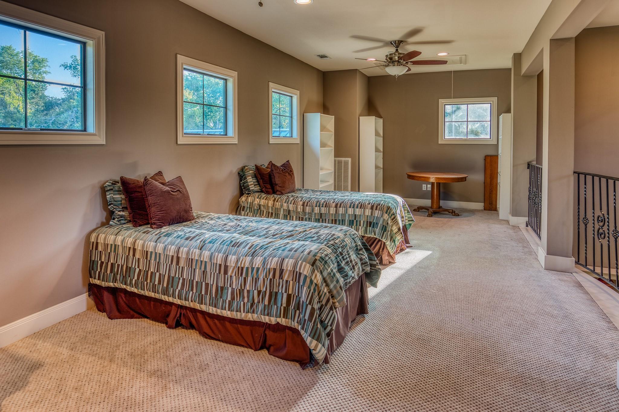 6925 S Sycamore Crossing Rd A