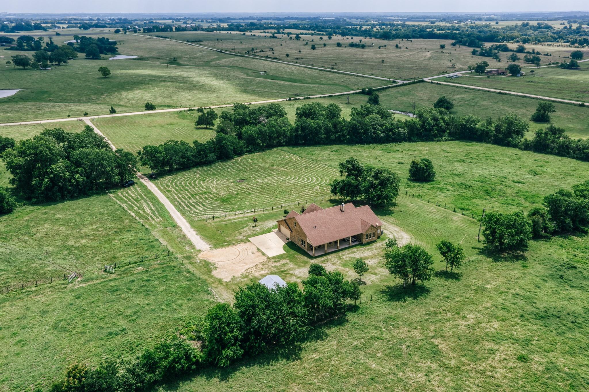 1813 Cemetery Road
