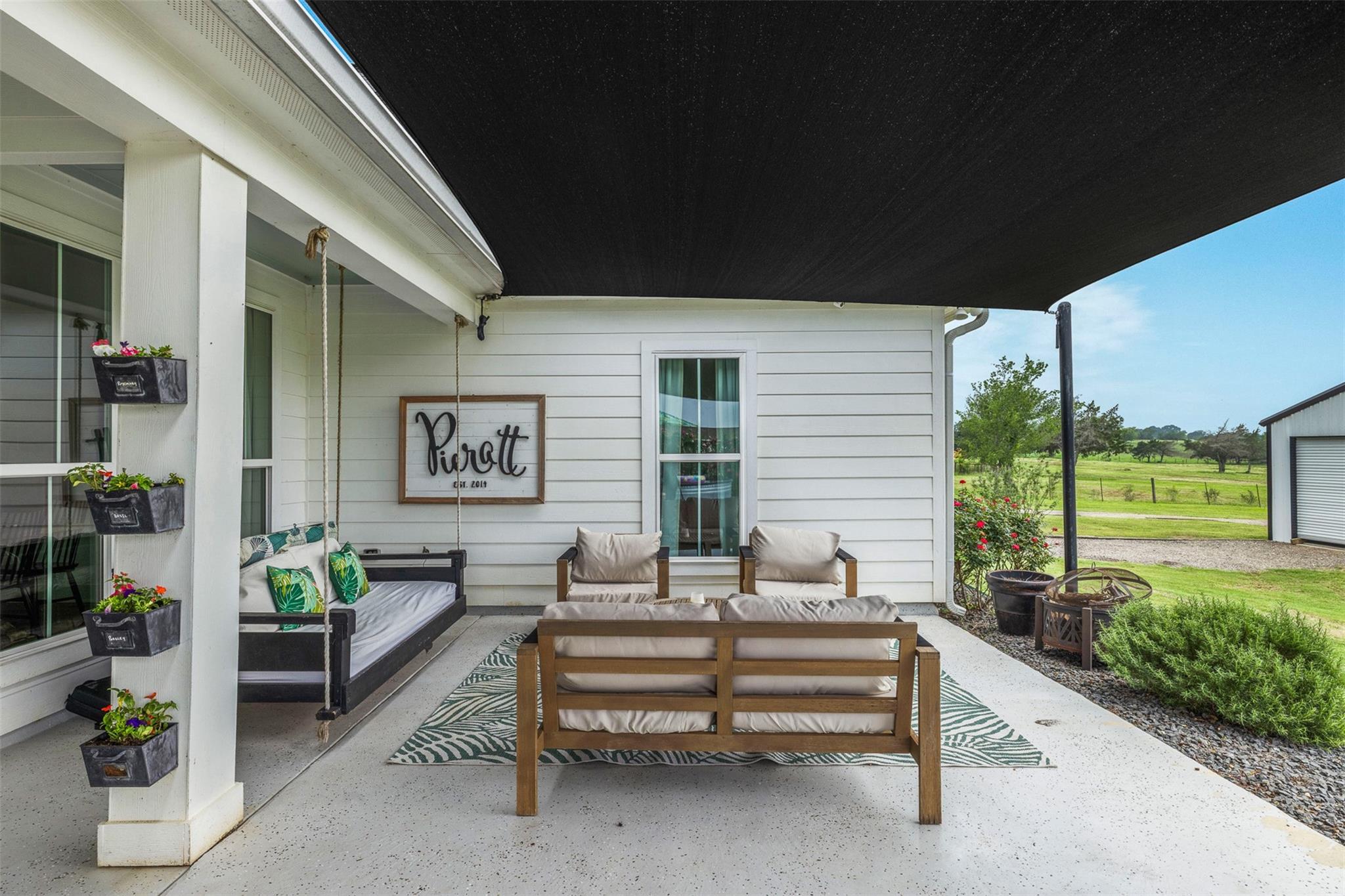 9075 Loop Road