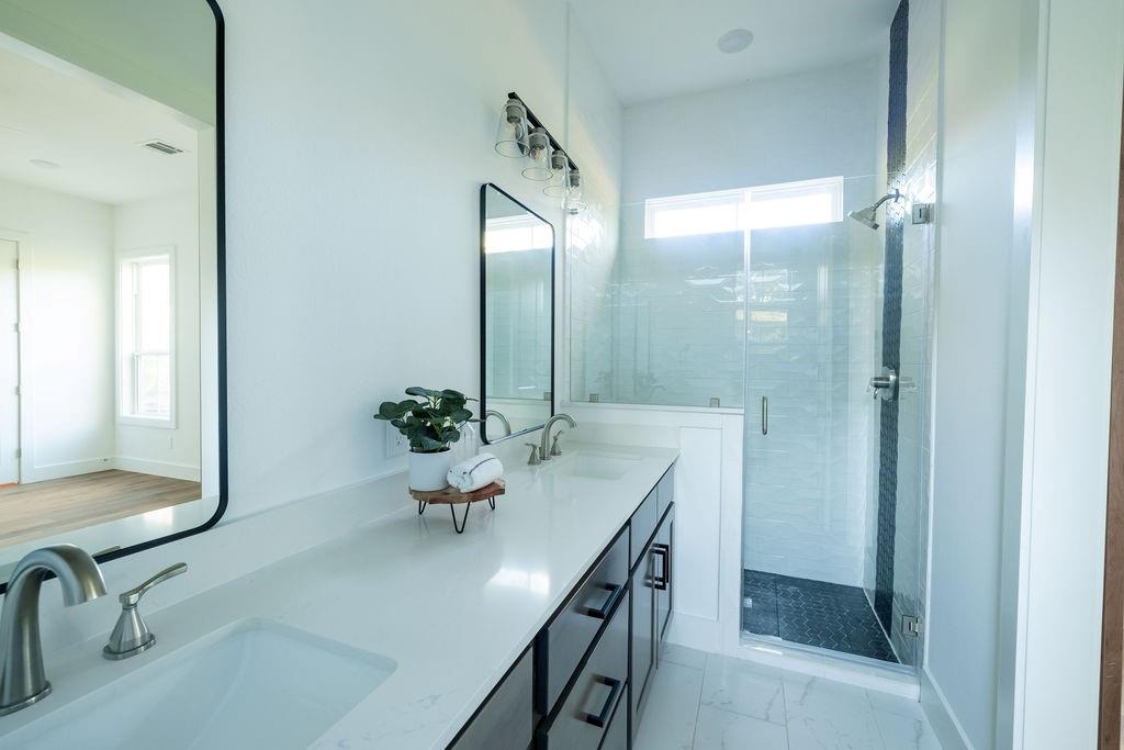 238 Chappell Grove Lane