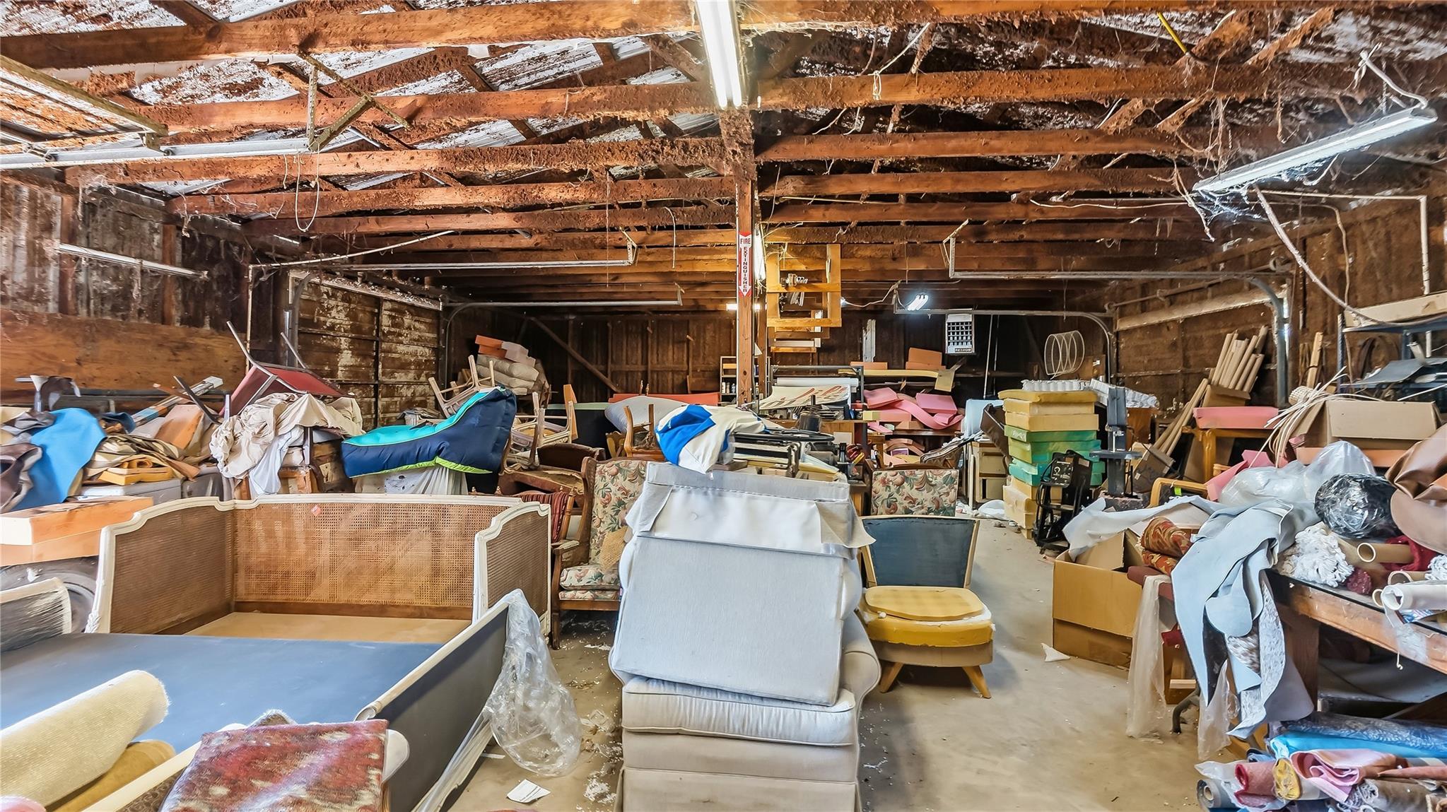 1301 Highway 105