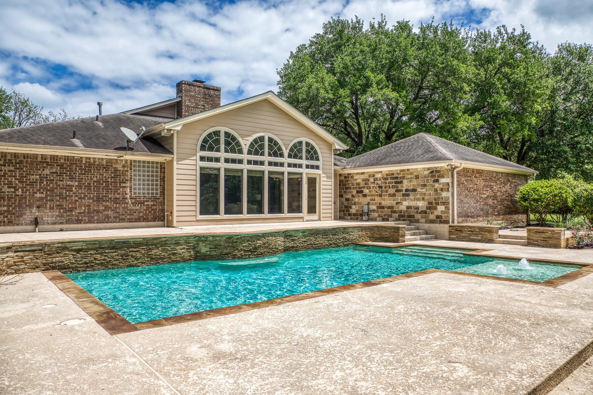 2629 Benton Drive