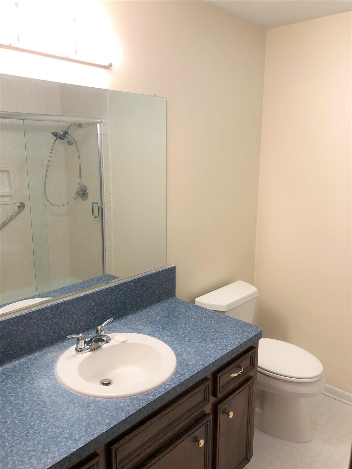 2101 Glenda Boulevard