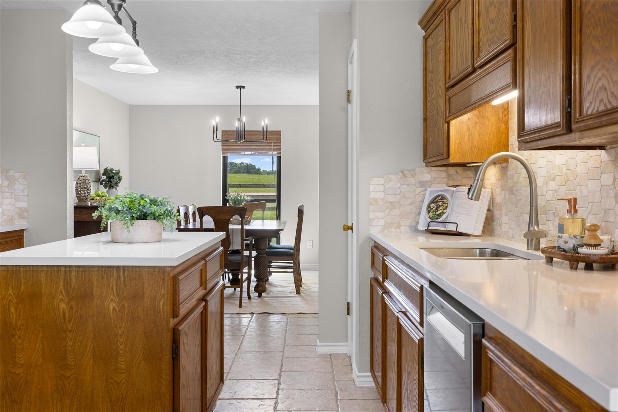 1016 County Road 306