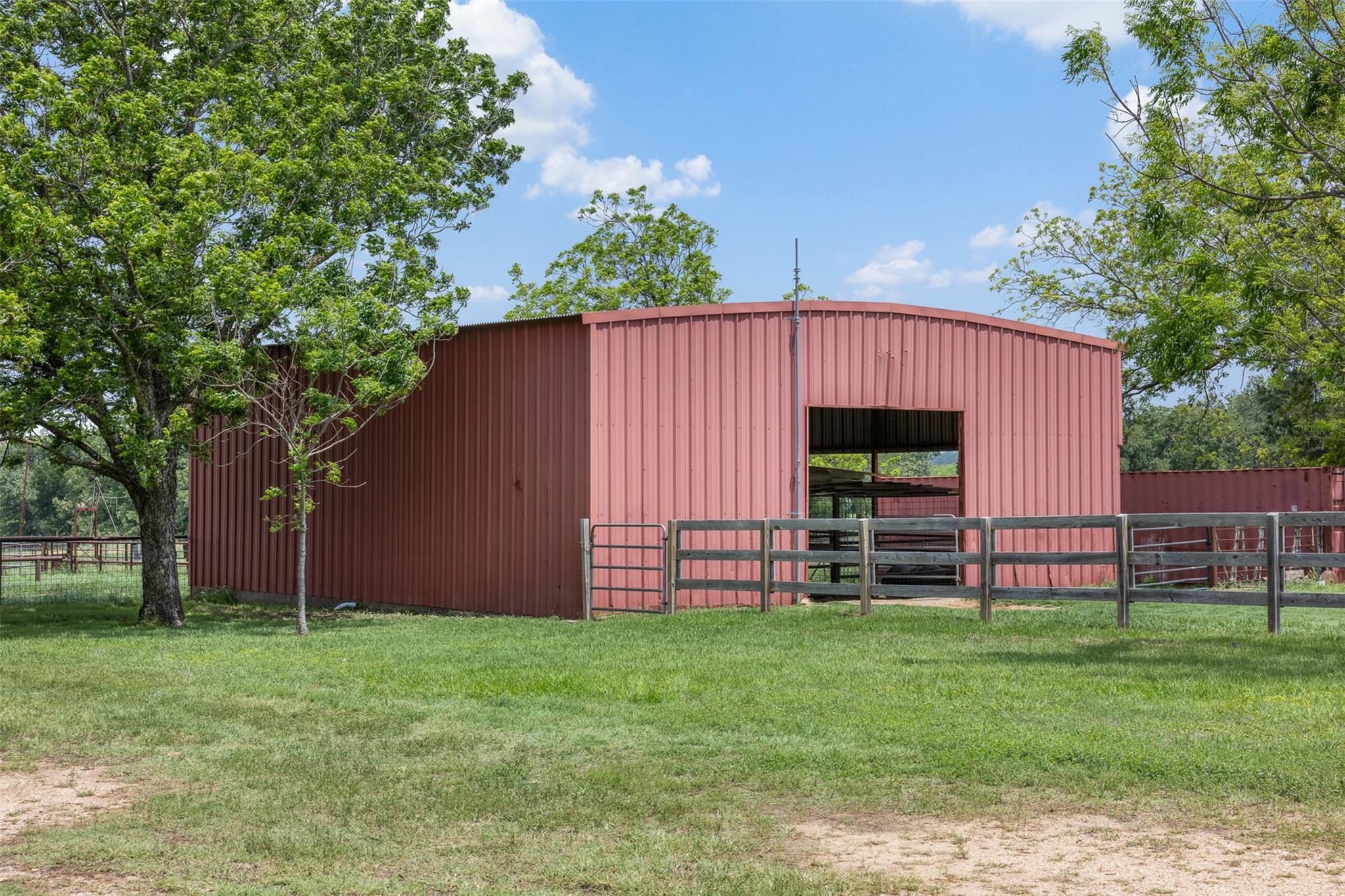 1016 County Road 306