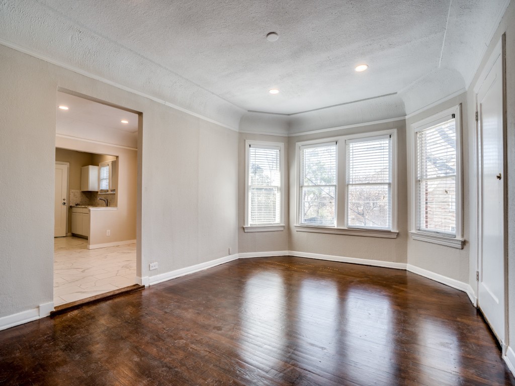 4155 Normandy Avenue