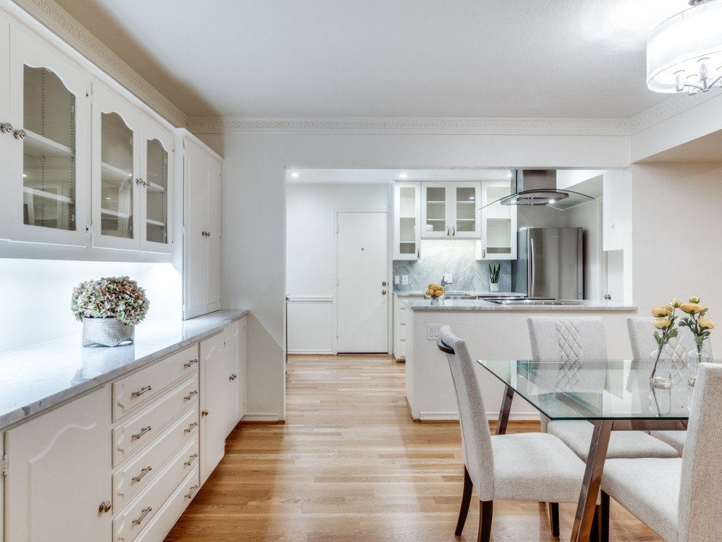 6325 Bandera Avenue A