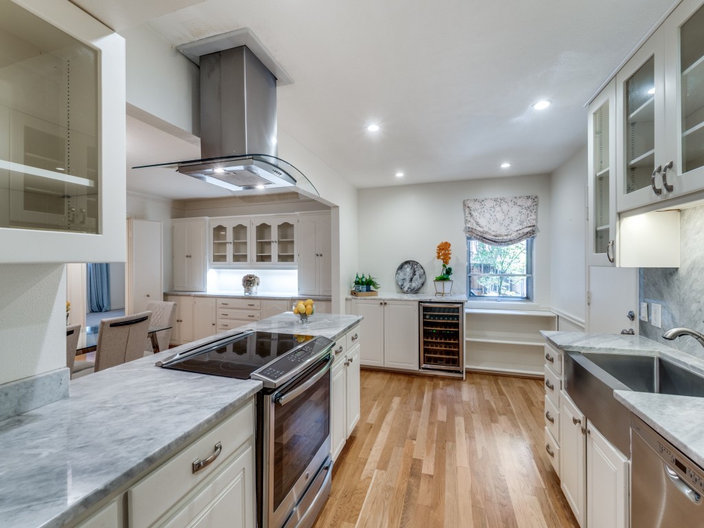 6325 Bandera Avenue A