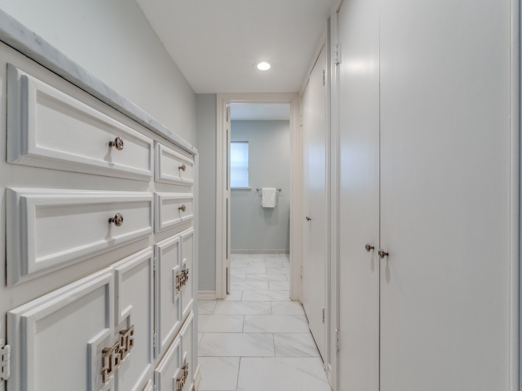 6325 Bandera Avenue A