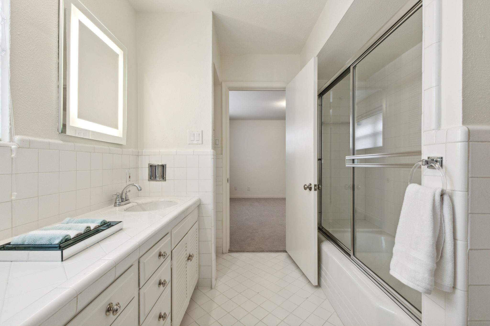 6325 Bandera Avenue A