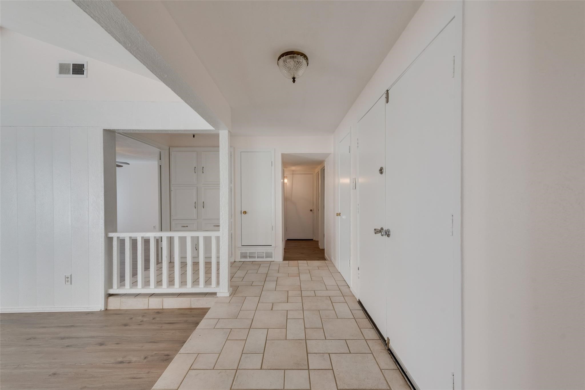 15716 Regal Hill Circle