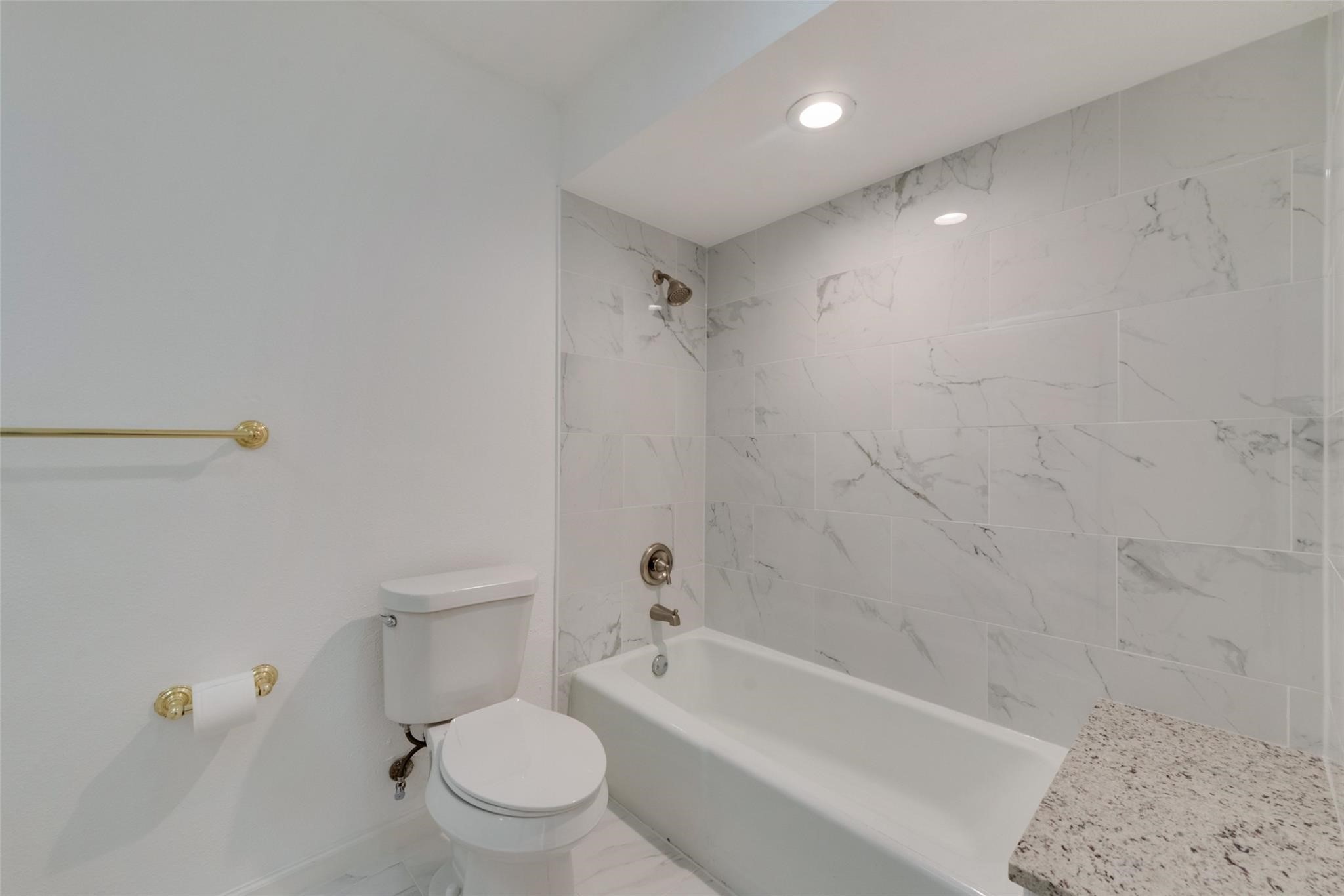 15716 Regal Hill Circle