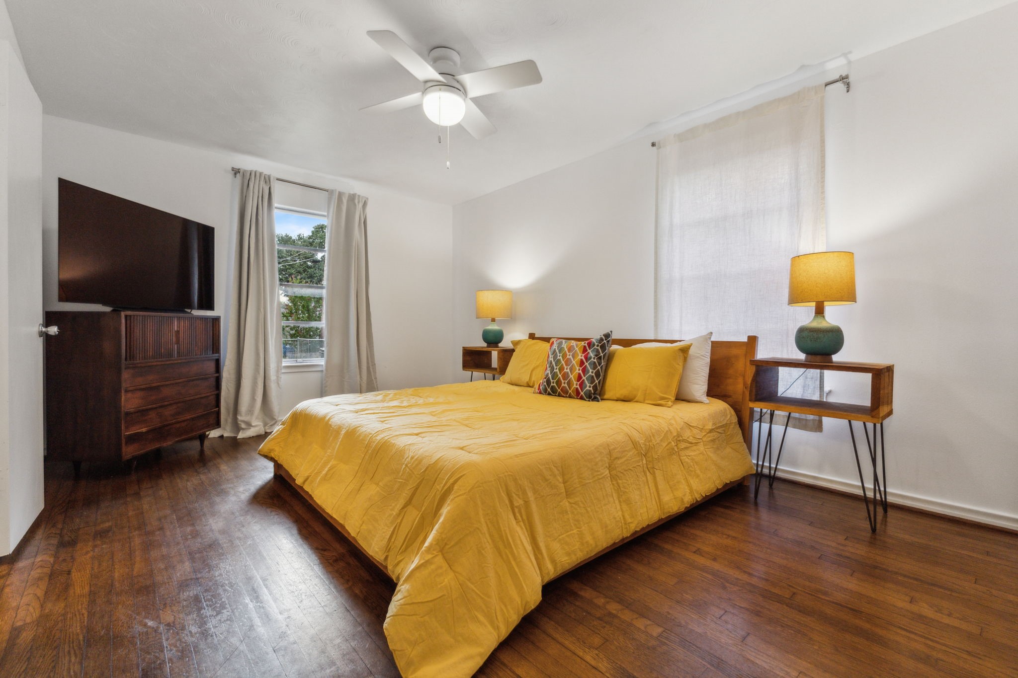 6861 Winchester Street