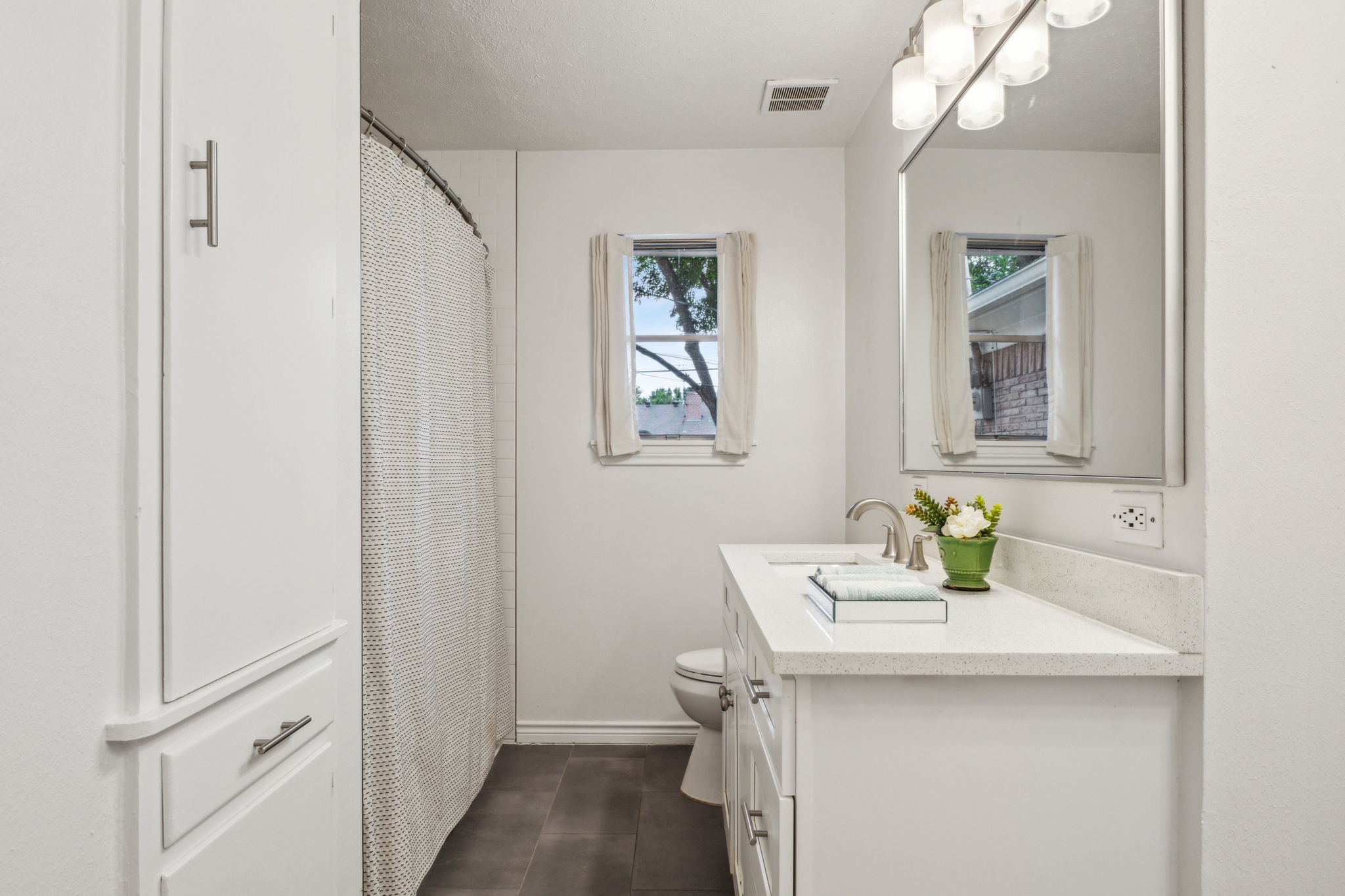 6861 Winchester Street