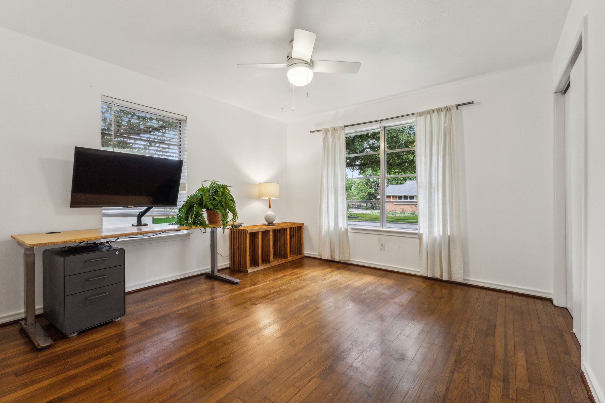 6861 Winchester Street