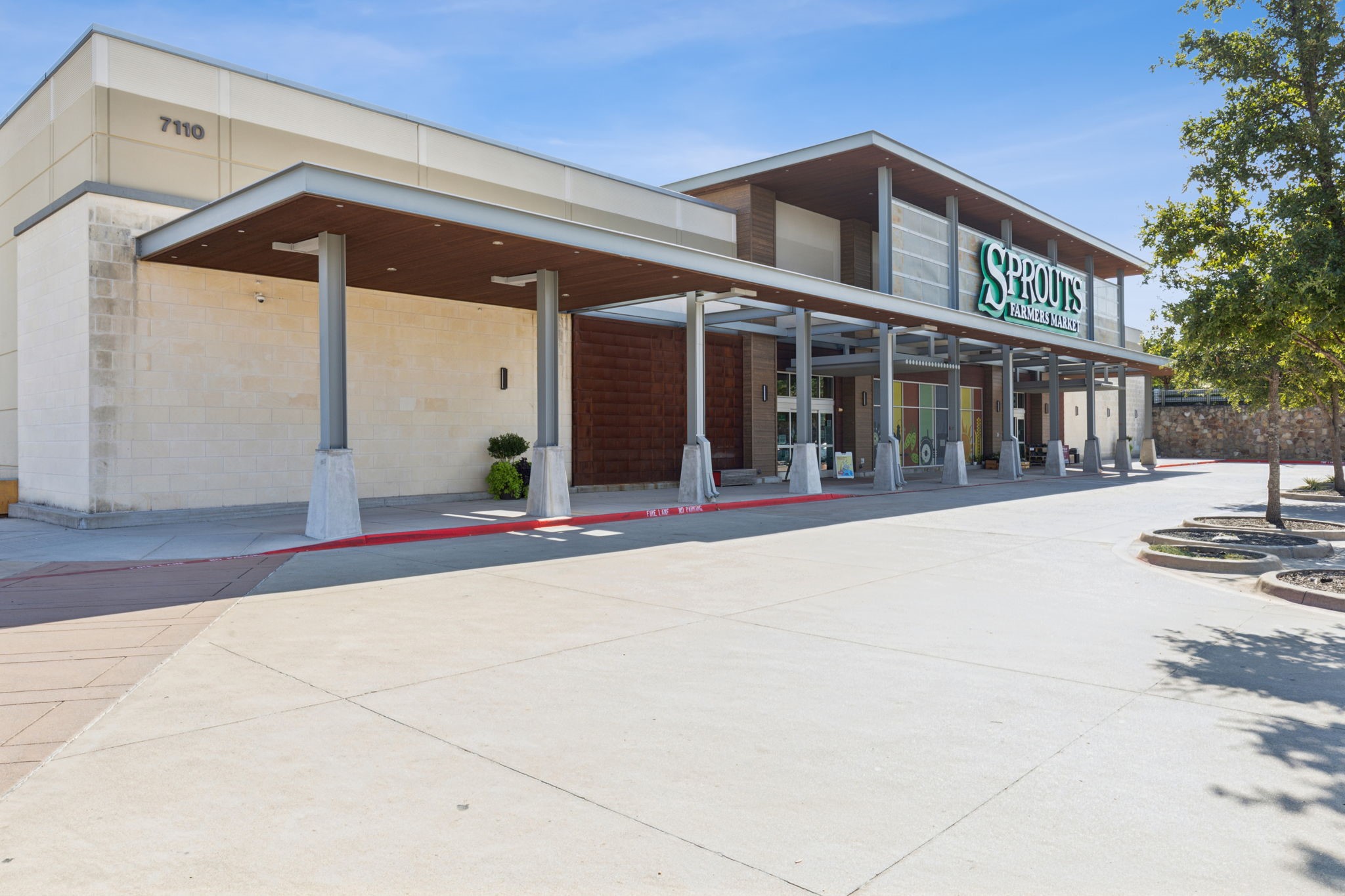 6861 Winchester Street