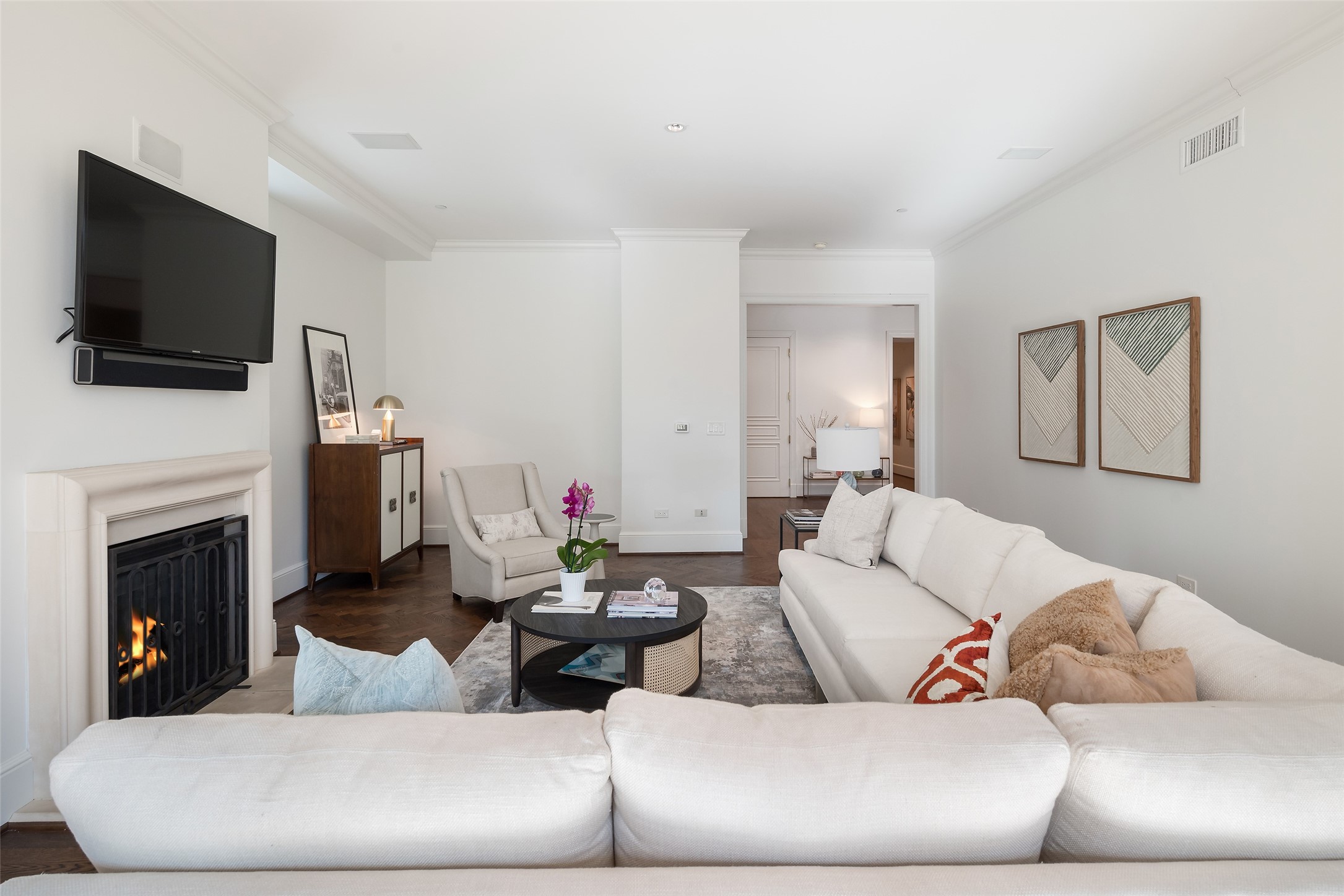 3505 Turtle Creek Boulevard 2C