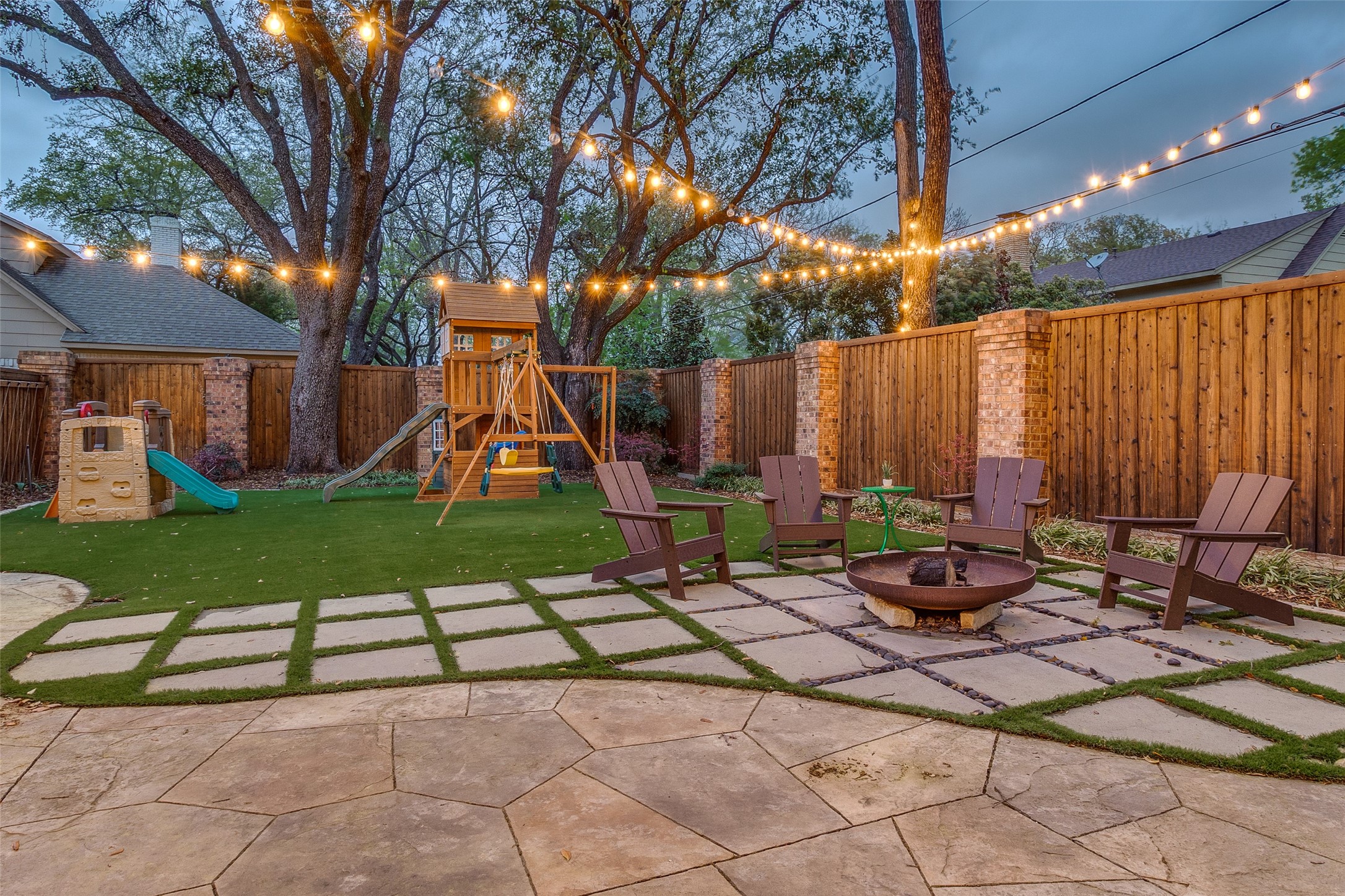 4535 Mendenhall Drive