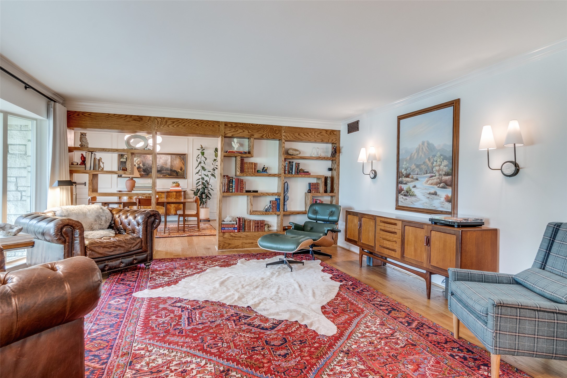 4535 Mendenhall Drive