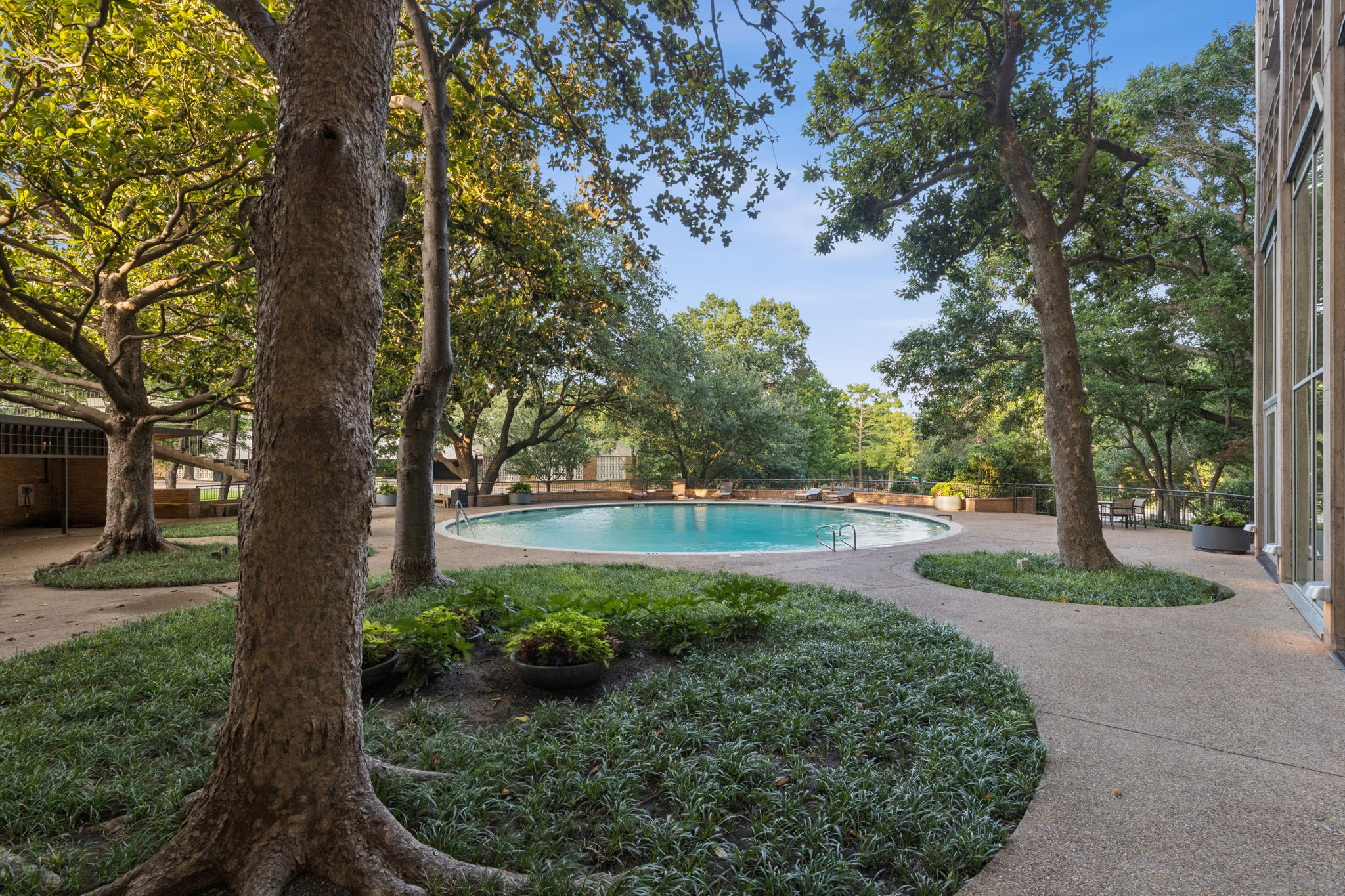 3525 Turtle Creek Boulevard 12A