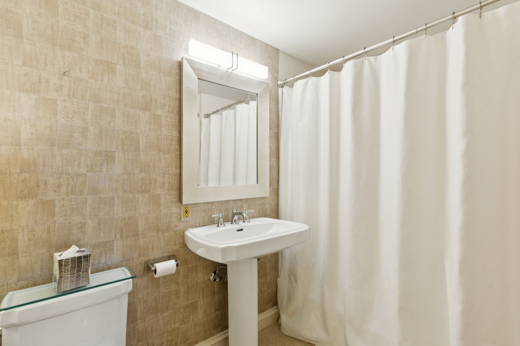 3525 Turtle Creek Boulevard 12A