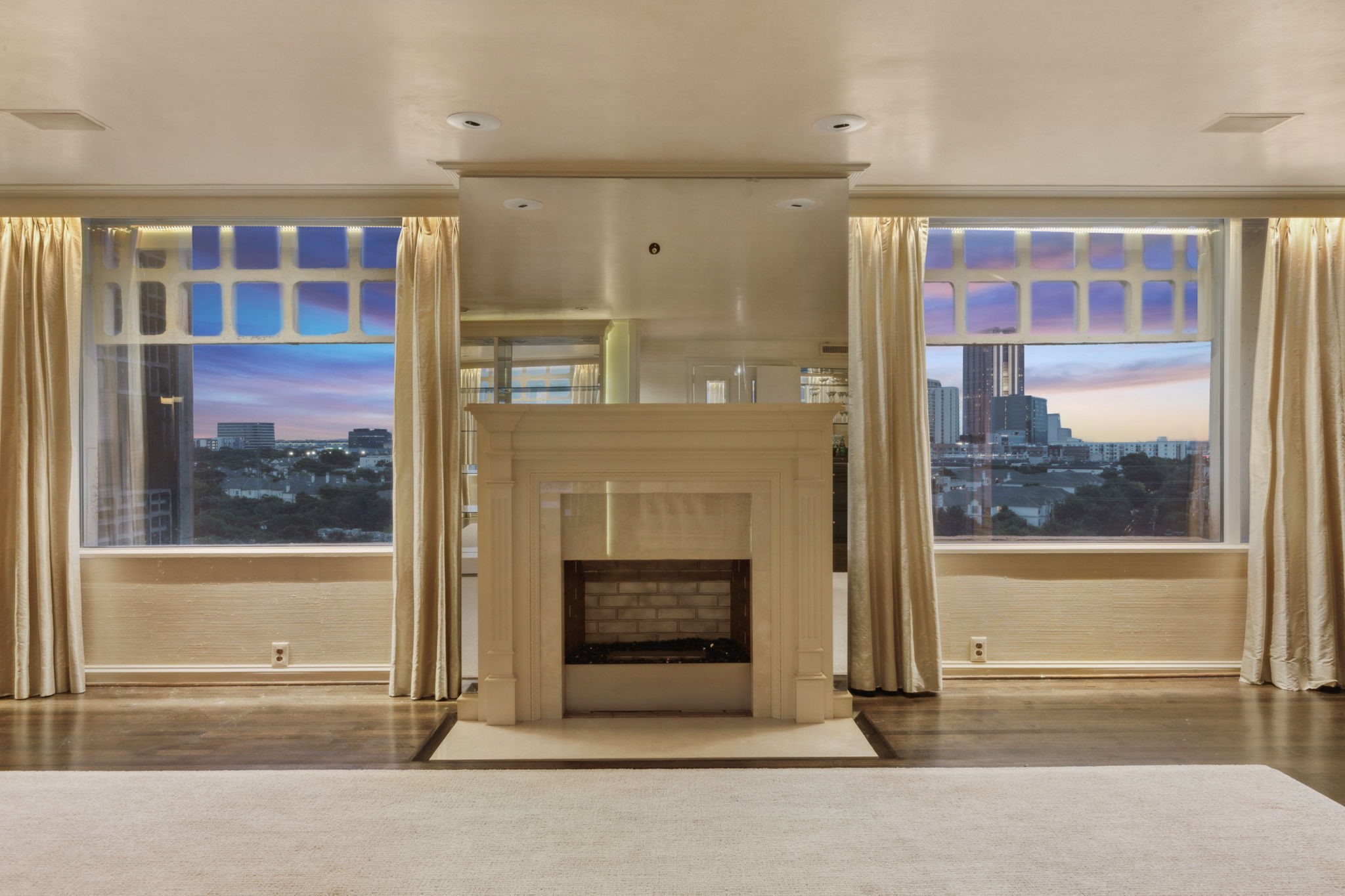 3525 Turtle Creek Boulevard 12A