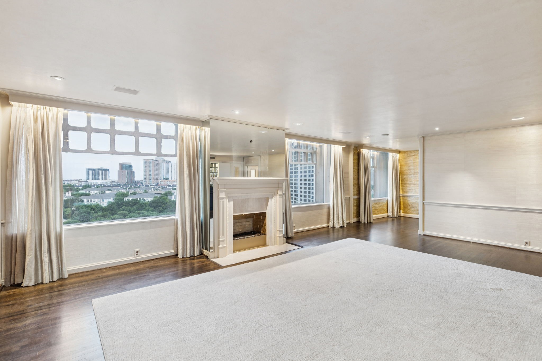 3525 Turtle Creek Boulevard 12A