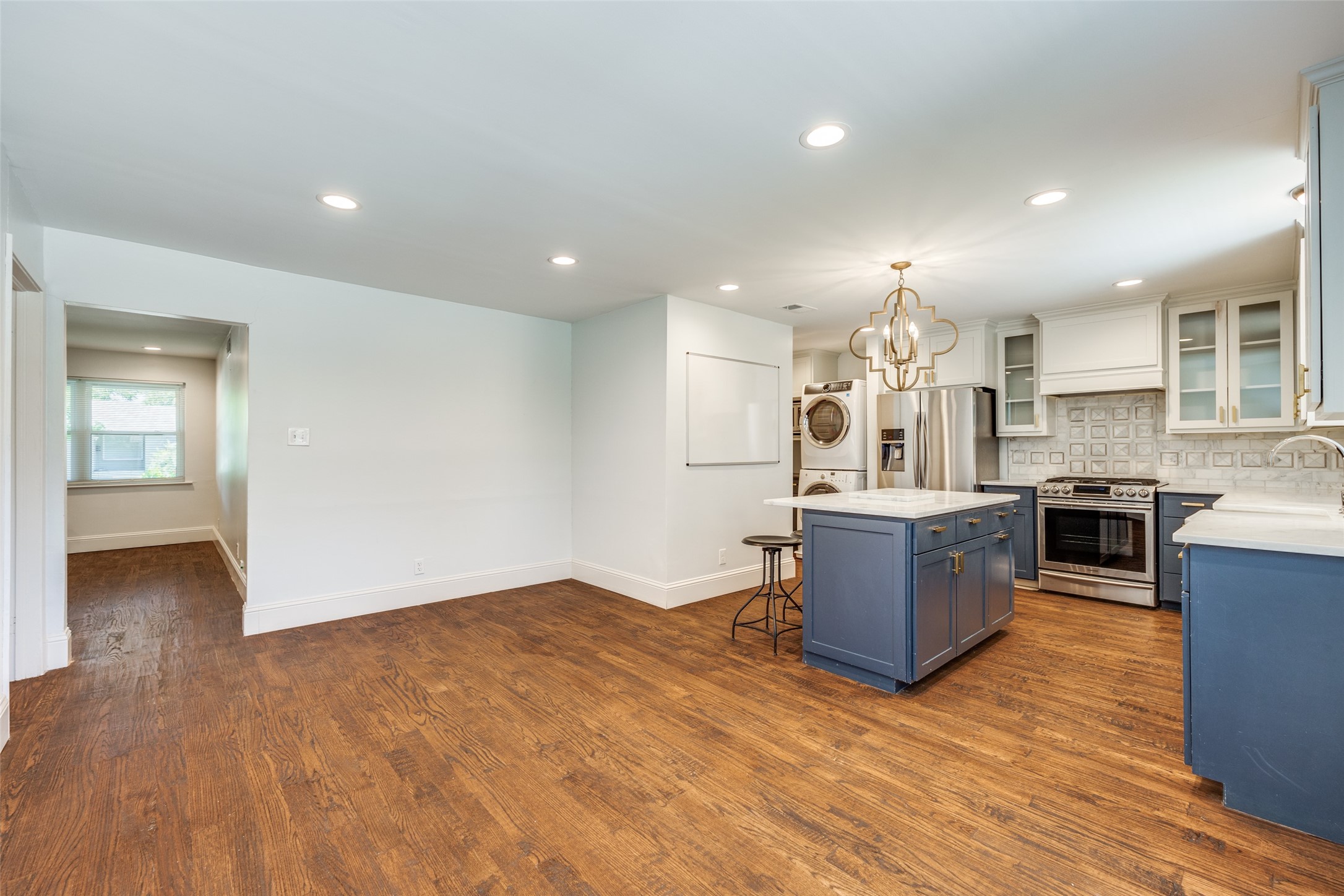 8705 Gladwood Lane