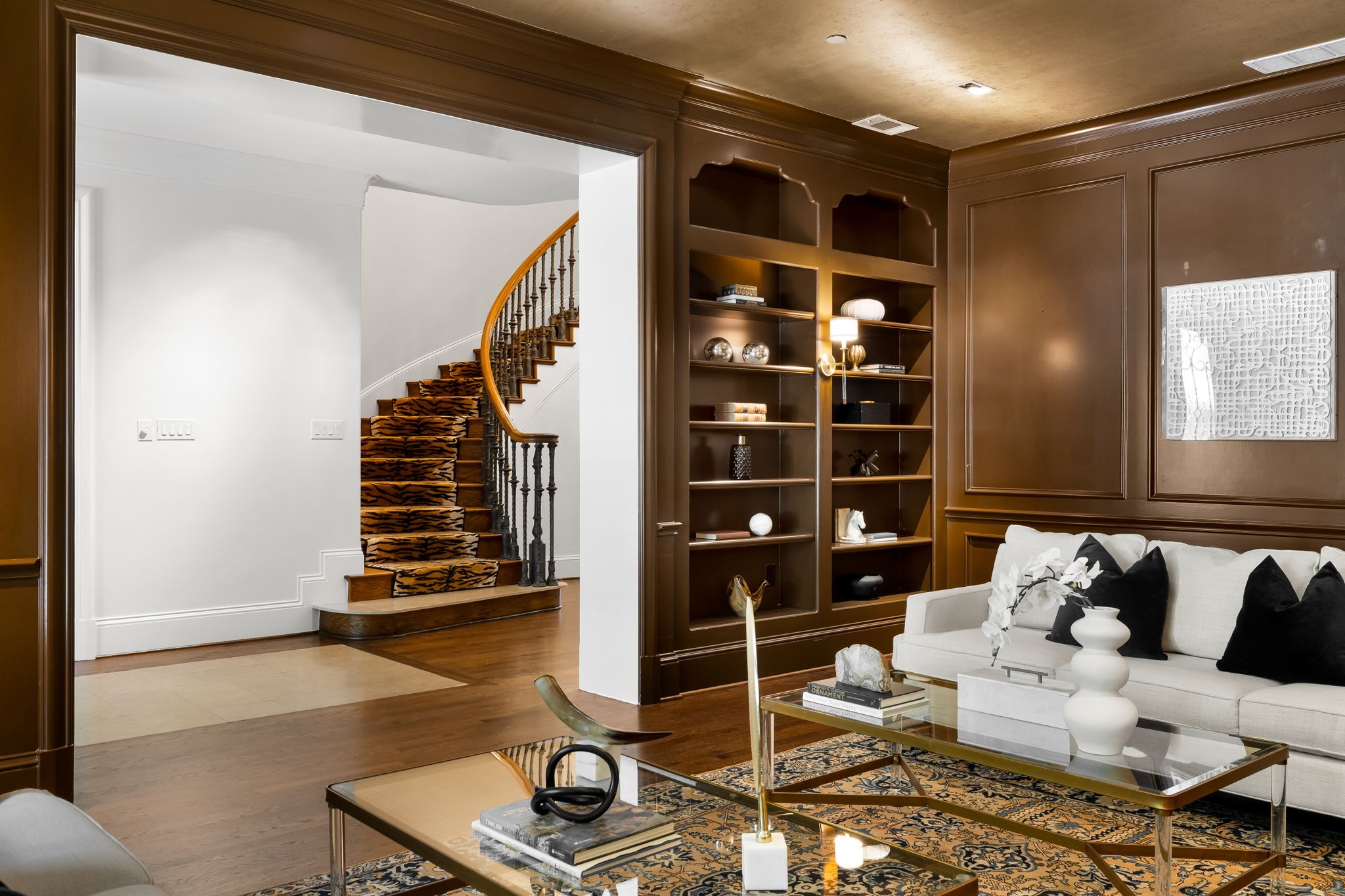 7044 Hill Forest Drive
