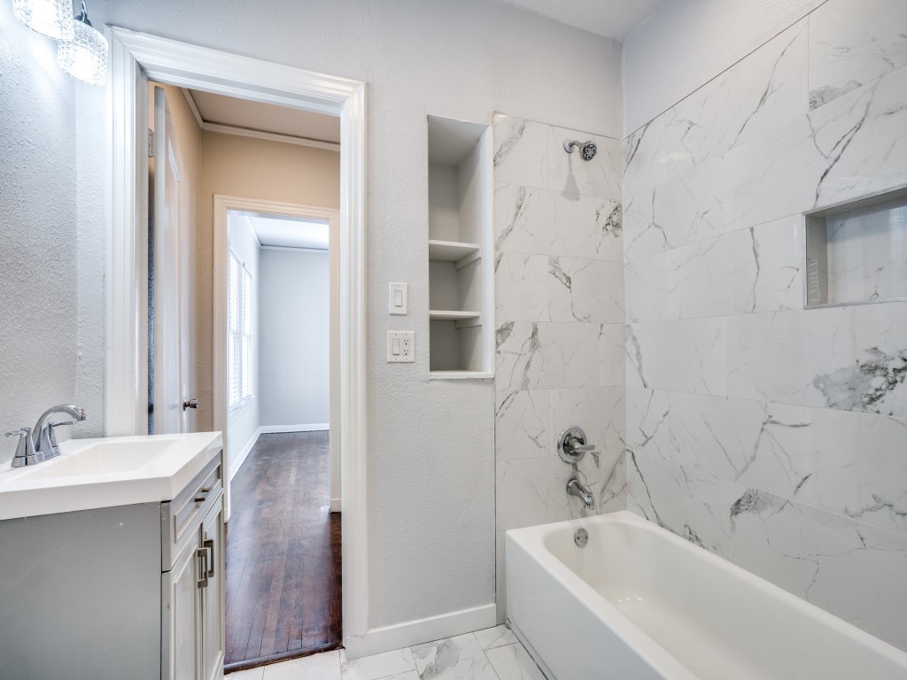 4153 Normandy Avenue