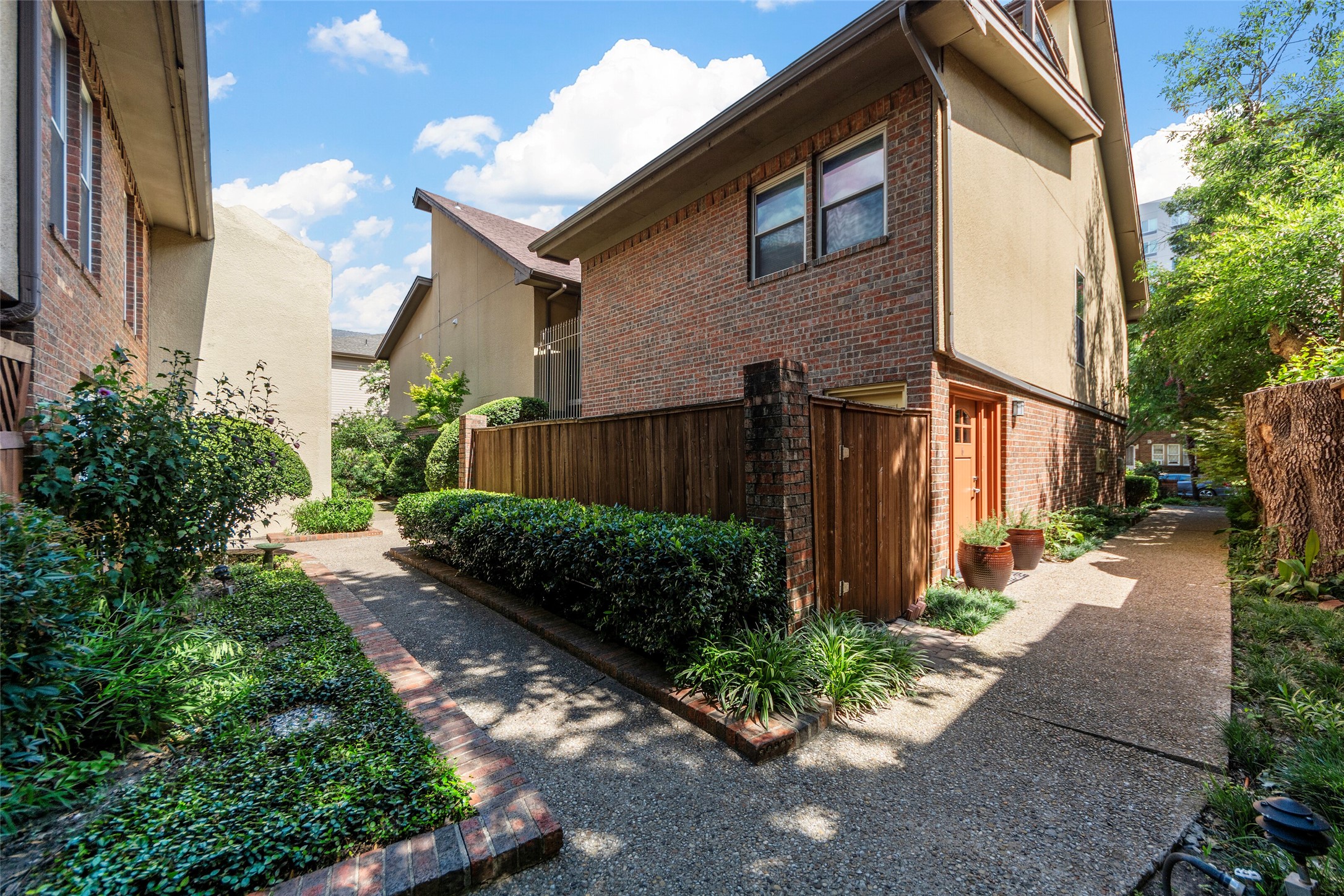 4211 Prescott Avenue 5