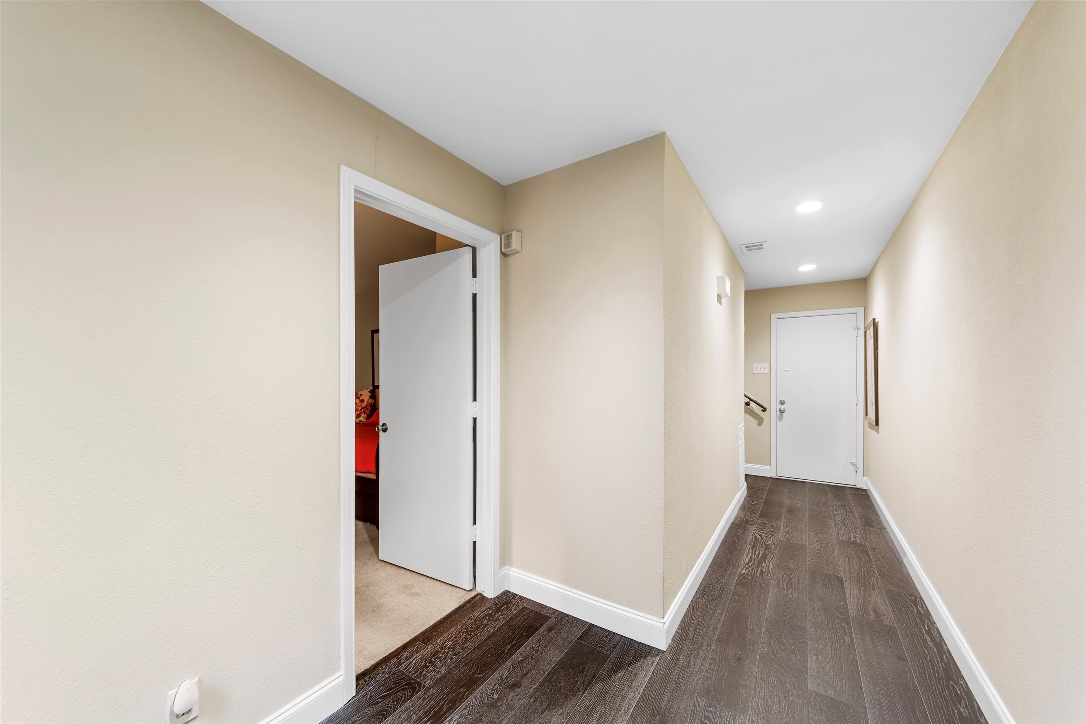 4211 Prescott Avenue 5