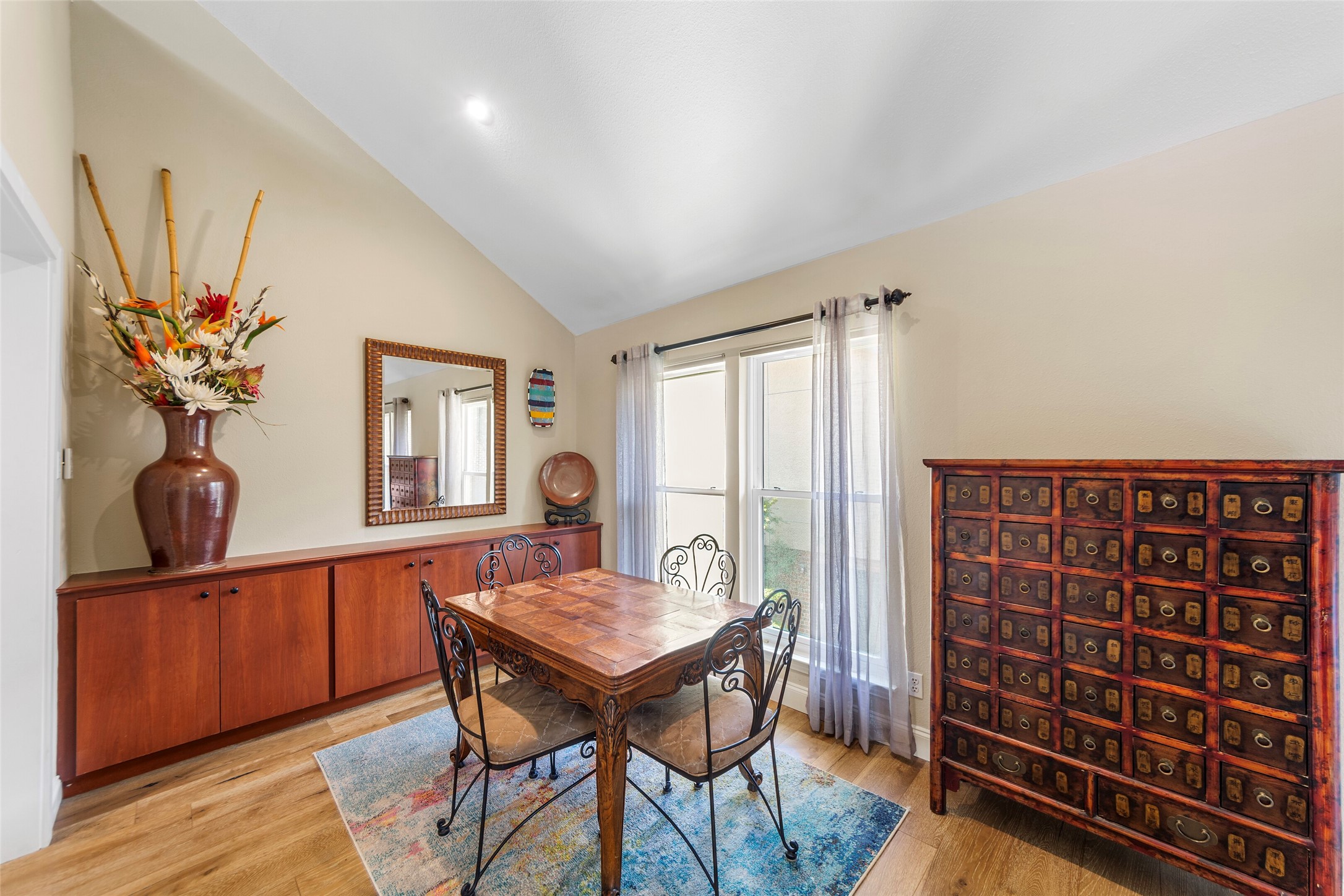 4211 Prescott Avenue 5