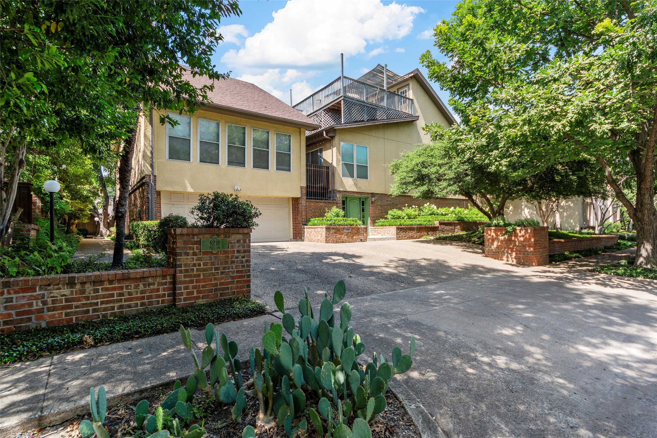 4211 Prescott Avenue 5